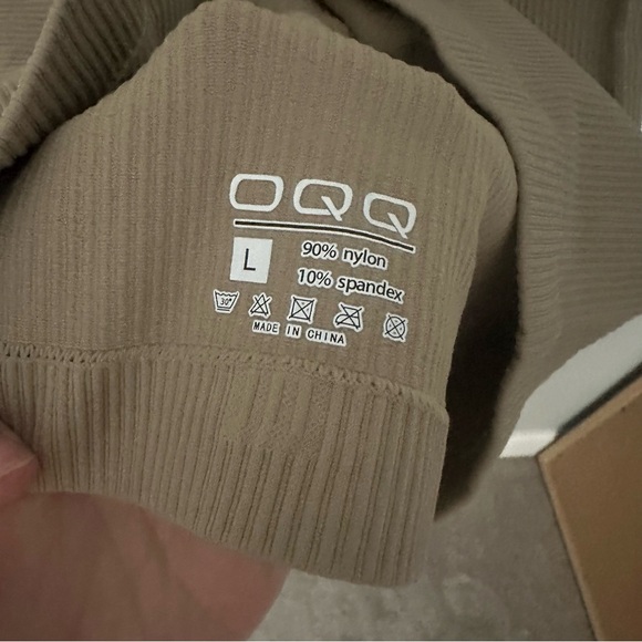 OQQ Women's Tan Collared Ribbed Mini Dress - Size L NWOT - Picture 6 of 7